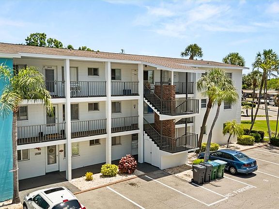 3rd image of 2425 Flamingo Blvd #K28