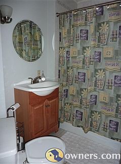 Main Bathroom