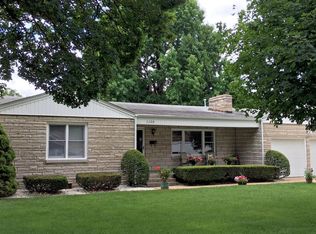 1120 E Kingsbury St, Springfield, MO 65807