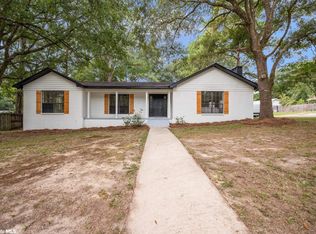 101 Windwood Cir, Daphne, AL 36526