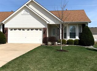 73 Green Park Ln, O'Fallon, MO 63366