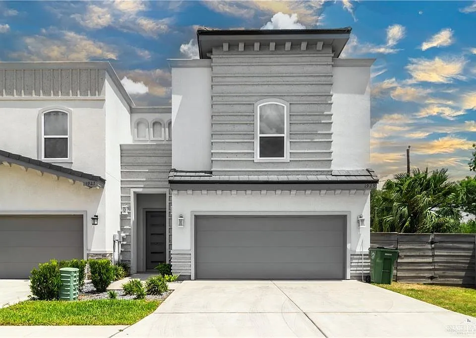 1929 Sunset Dr
