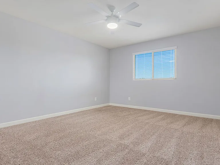 17186 W Lisbon Ln — Photo 25