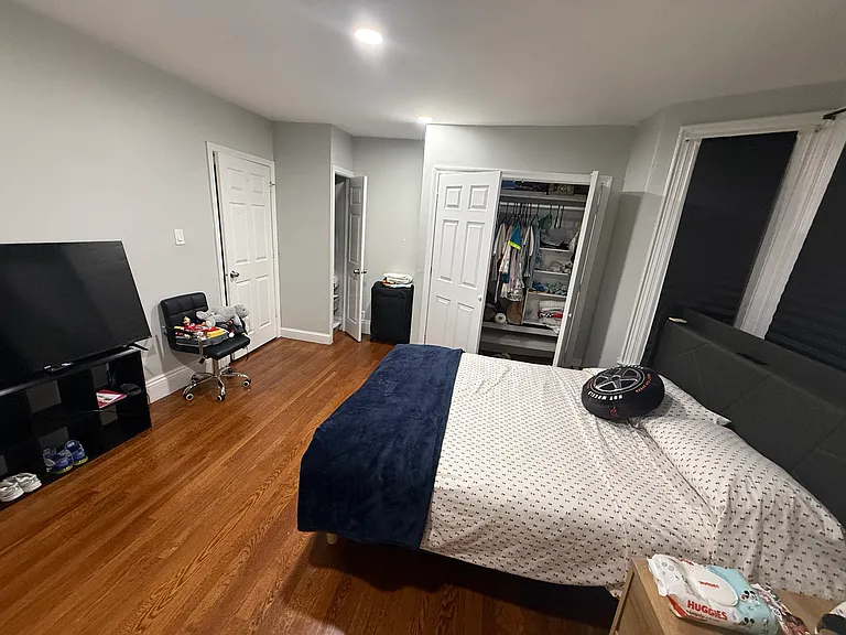 49 Linden St — Photo 12