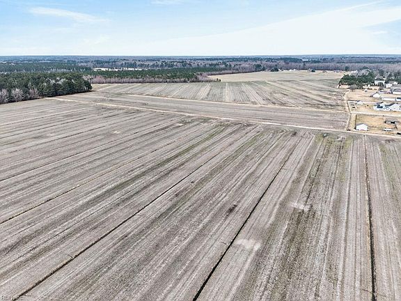 5th image of 556B Gallbush Rd