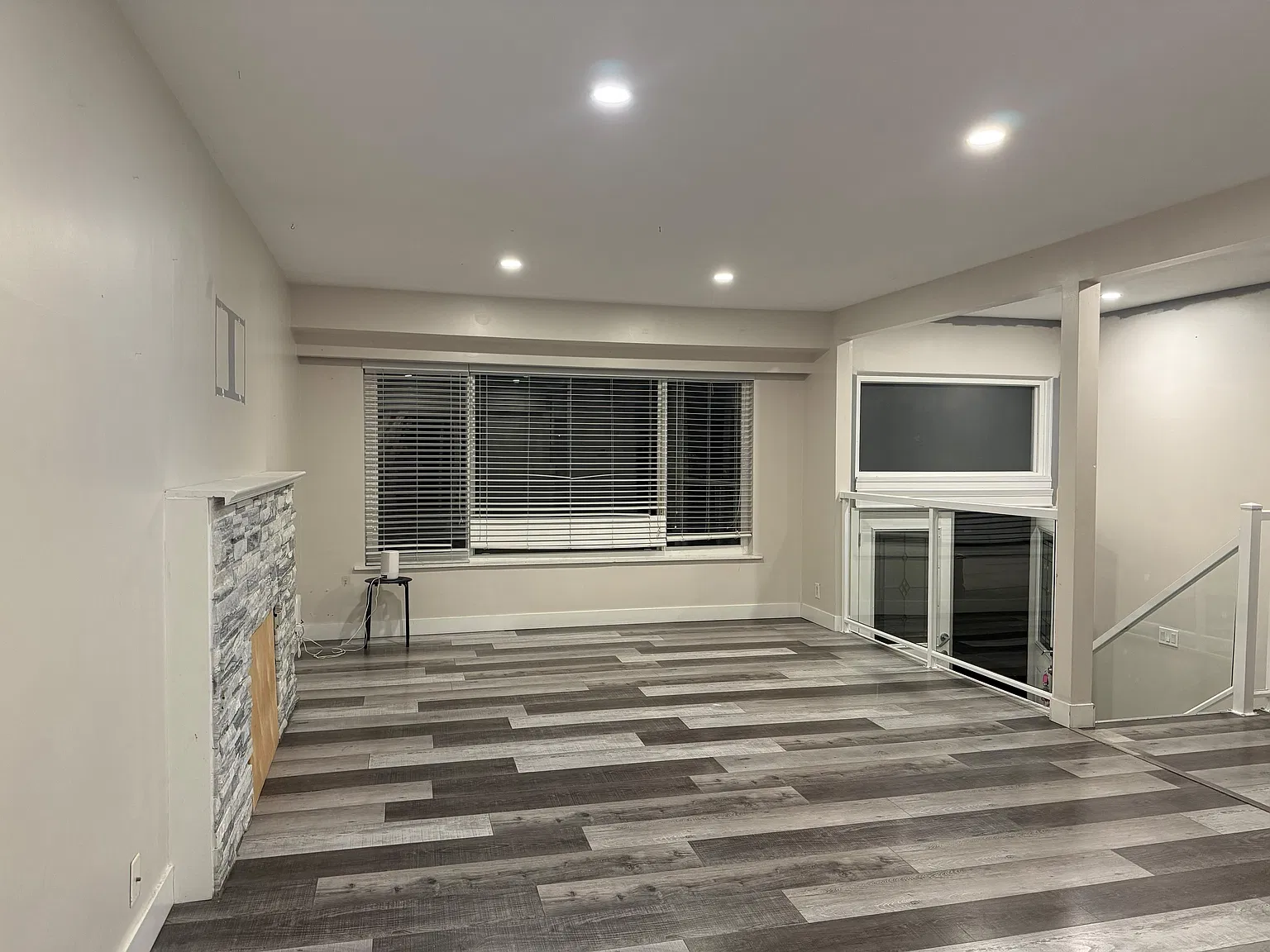 3 bed, 1100 sqft, $2,400 — Photo 4