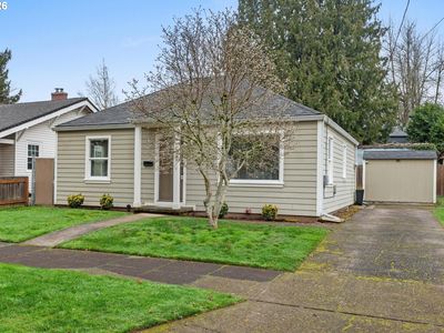 8837 SE Alder St, Portland, OR, 97216