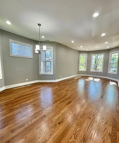 5223 N Sawyer Ave #2 — Photo 4