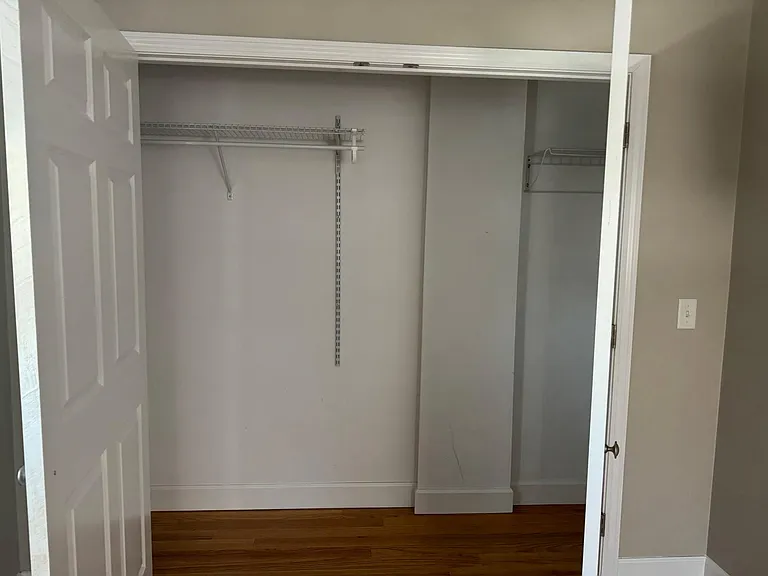 297 Bainbridge St — Photo 10