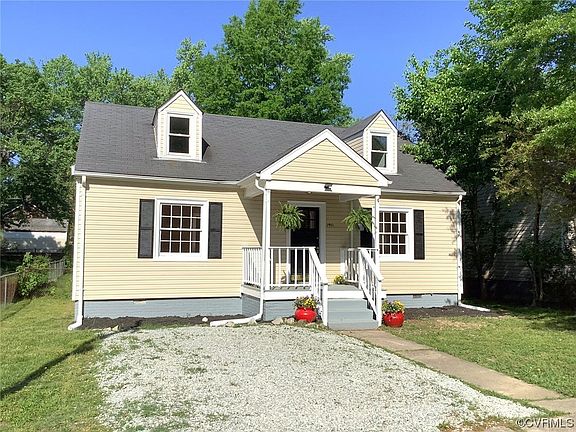2nd image of 1411 Willis St