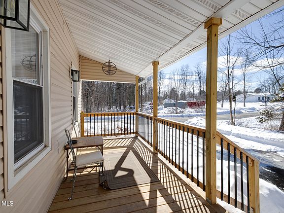 4th image of 210 Hatchery Road