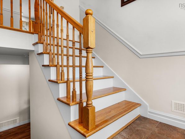 136 Trinity Ln, Beaver Bank, NS B4G 1C2