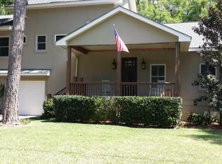 526 Postell Dr, Saint Simons Island, GA 31522