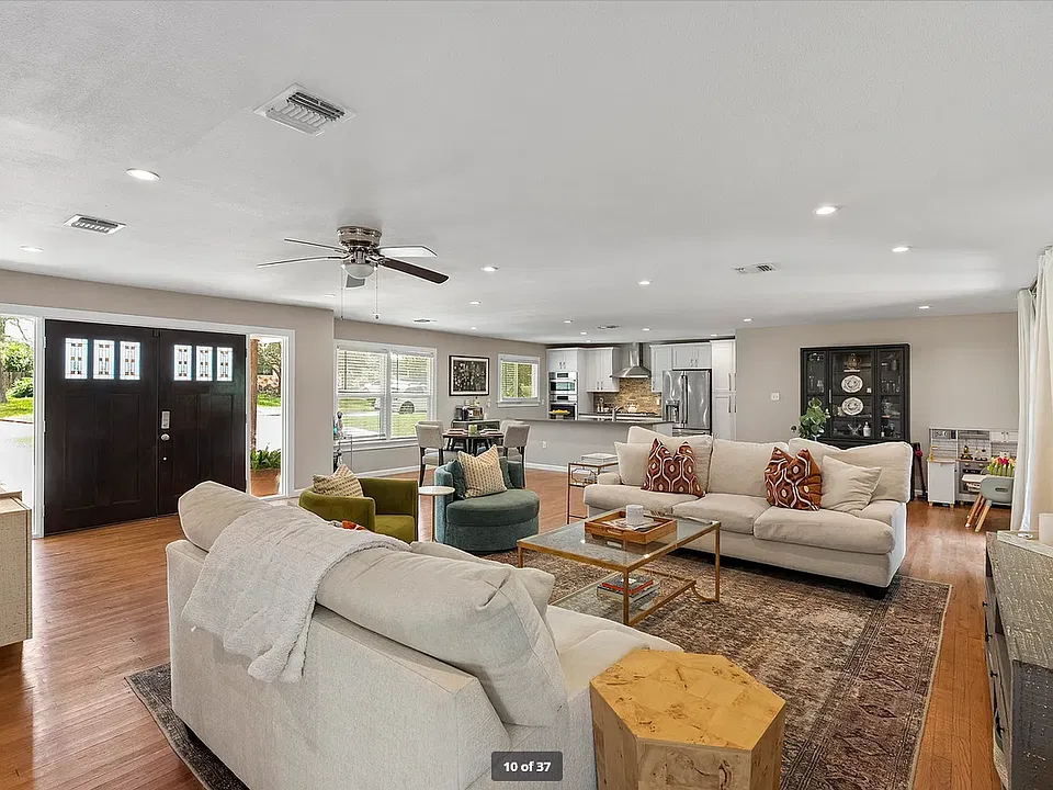 119 Blakeley Dr