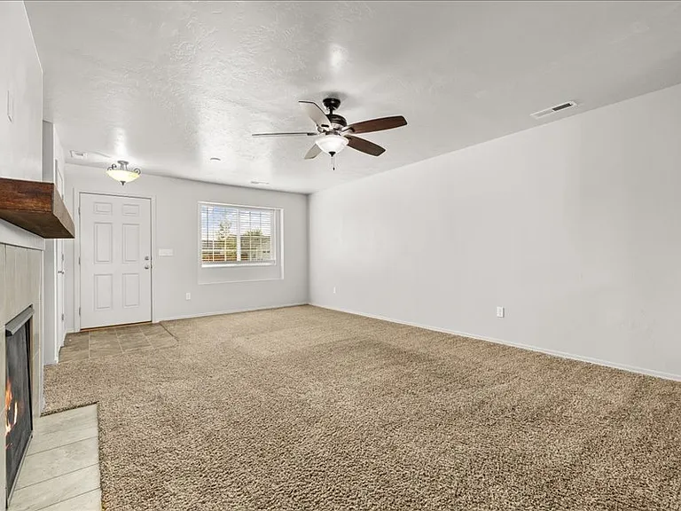 1057 S Benewah Lake Ave — Photo 7