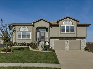 17193 Kill Creek Rd, Gardner, KS 66030