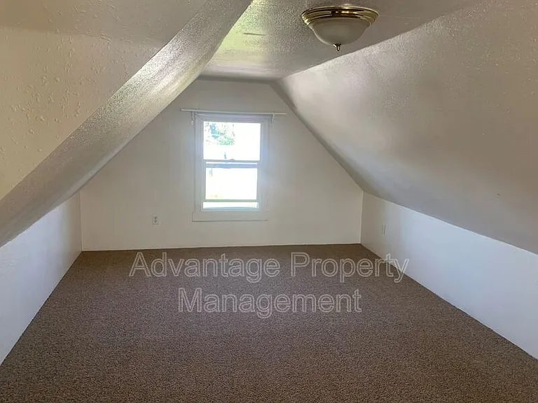 324 Calapooia St SW #1 — Photo 12