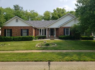 870 Ivy Trce, Ballwin, MO 63021