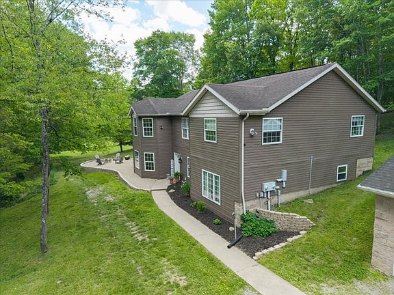 2nd image of 2577 Prussia Rd