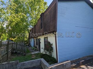 103-109 Paradise Ave #2B-1BA, East Flat Rock, NC 28726