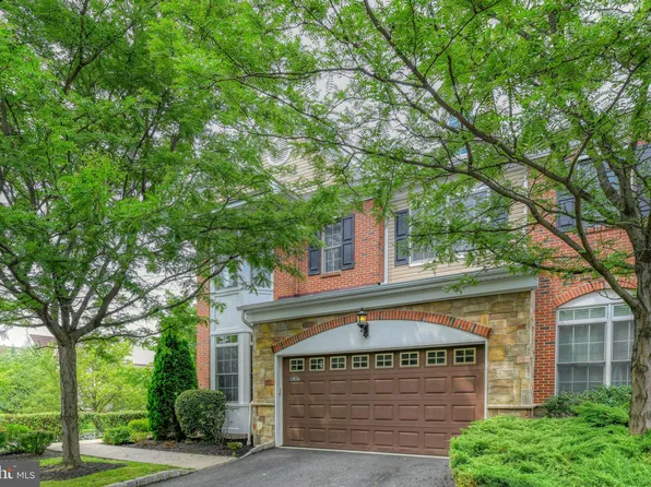 4107 Lexington Ct, Cherry Hill, NJ 08002