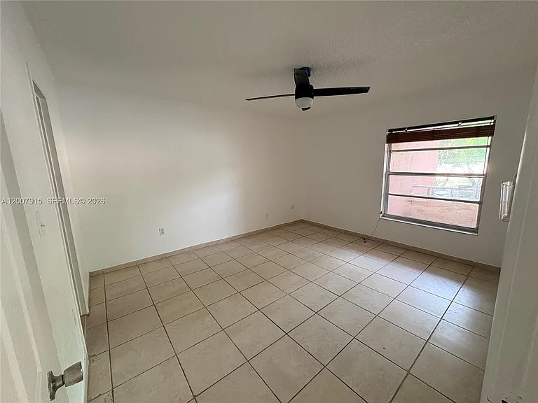 17600 NW 68th Ave #B2004 — Photo 15