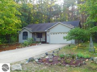 1864 Fairways Dr NE, Kalkaska, MI 49646