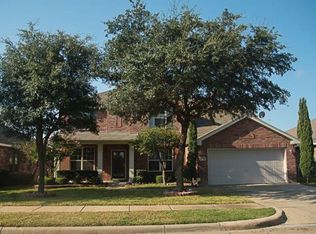 5713 Secco Dr, Fort Worth, TX 76179