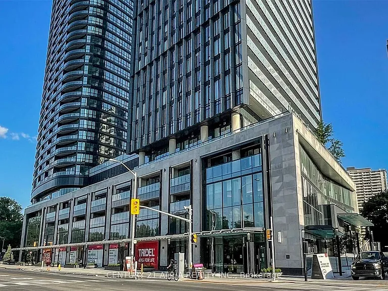 575 Bloor St E #3211 — Photo 4