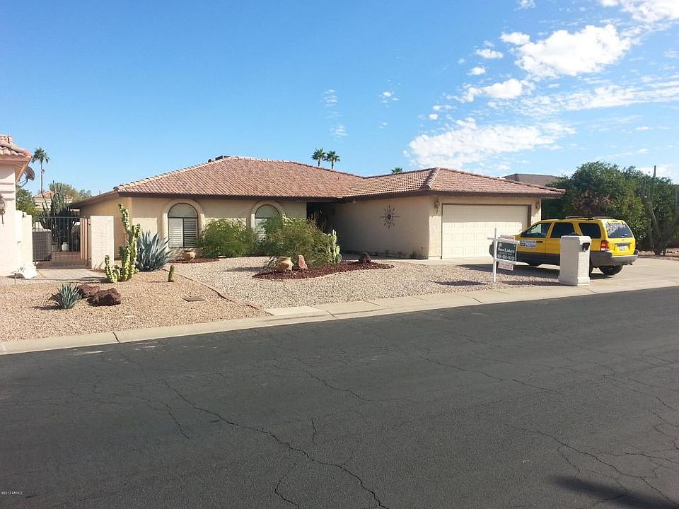 1st image of 26021 S Hollygreen Dr