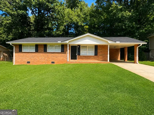 1716 Hallmark Dr, Griffin, GA 30223