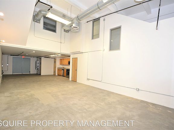 3rd image of 2201 Statham Blvd Unit 116
