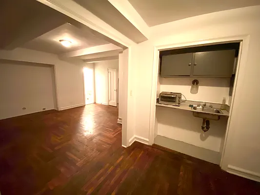 Rented by Highline Residential | media 11