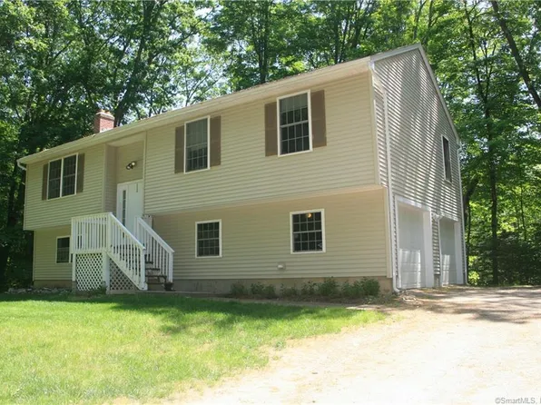 12 Giant Oak Lane, Ashford, CT 06278