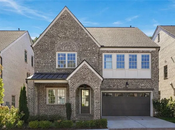 1941 Bunyan Ln, Dunwoody, GA 30338