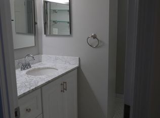 701 Pennsylvania Ave APT 1227, Washington, DC 20004