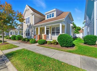 24 Rockingham Dr, Hampton, VA 23669
