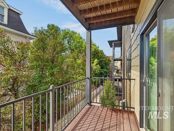 2nd image of 103 N Almon #204
