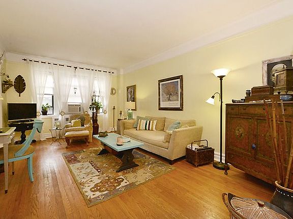 4th image of 8402 35th Ave #3D