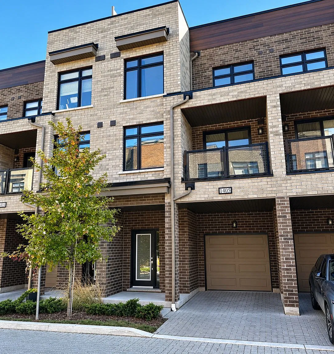 3 bed, $3,000 — Photo 1