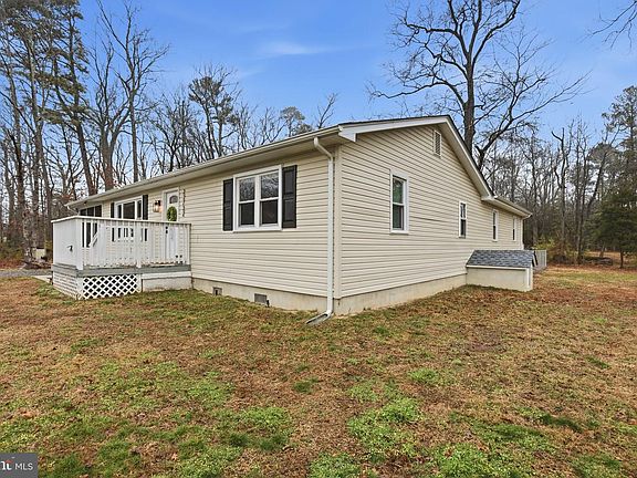 3rd image of 22722 Maddox Rd