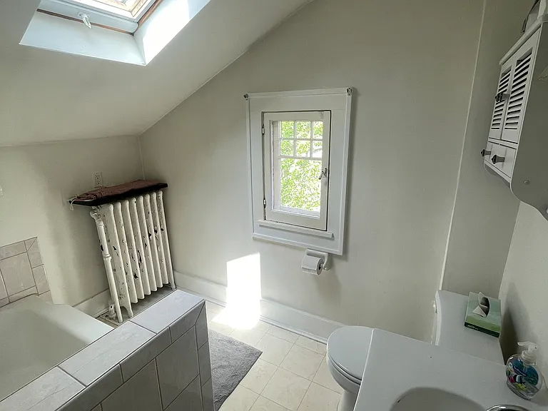 4300 Lyndale Ave S — Photo 16