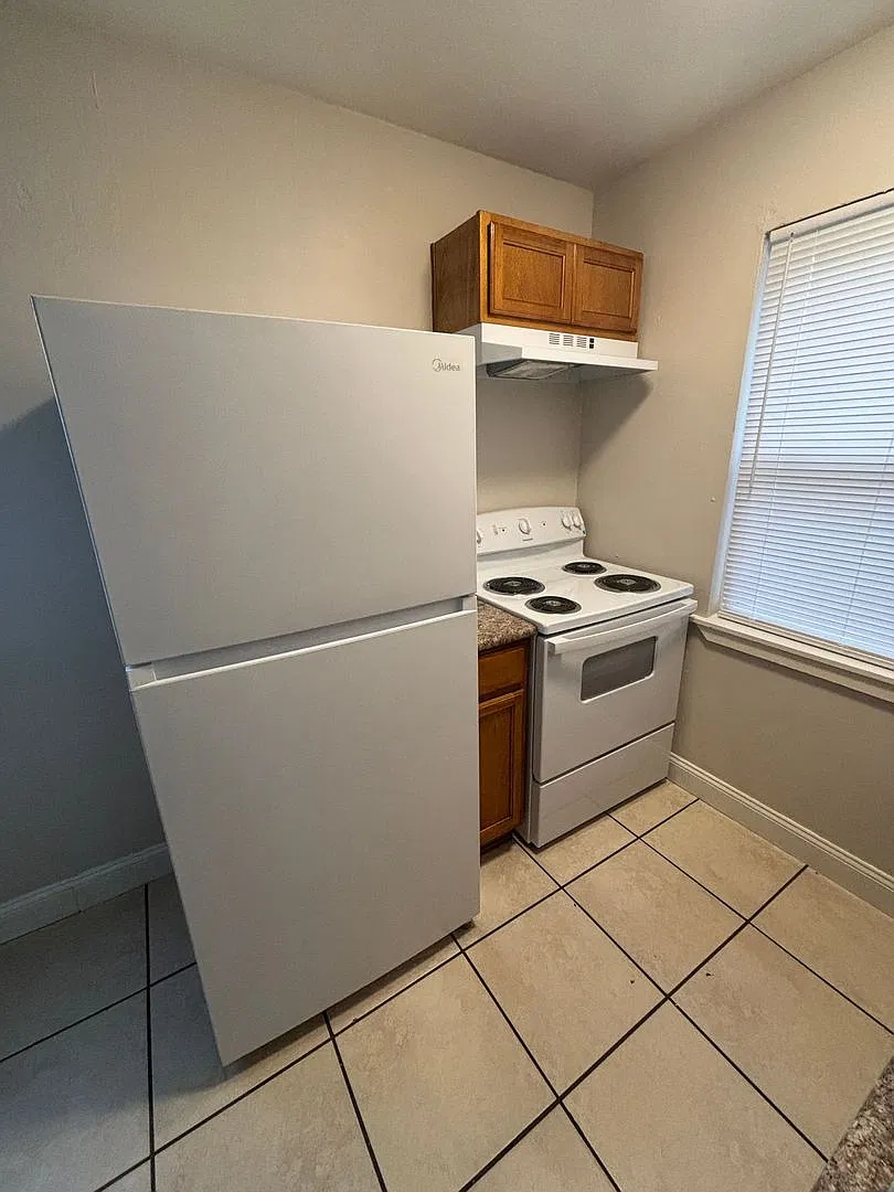 1323 Volusia Street — Photo 4