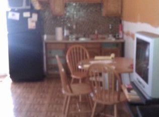 1227 E 104th St, Los Angeles, CA 90002