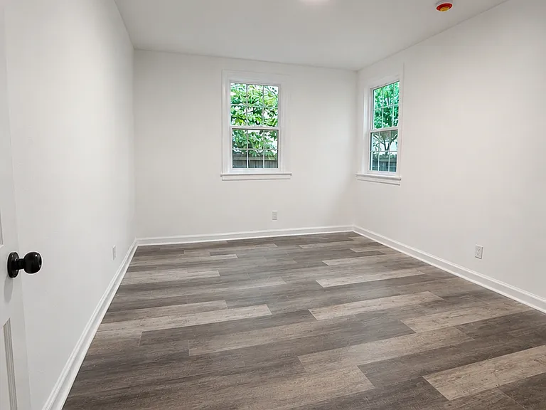 7 Bradley Dr — Photo 15