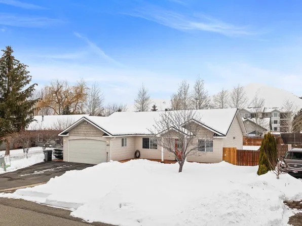 2211 Winterhaven Dr, Hailey, ID 83333