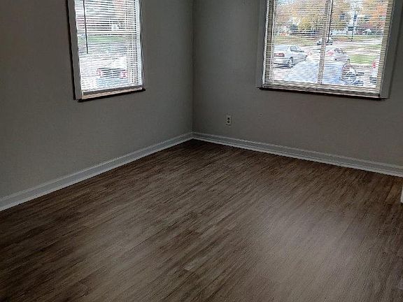 2nd image of 237 E Xenia Dr Unit A