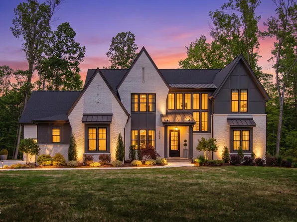 1424 Lake Adventure Ct, Raleigh, NC 27613