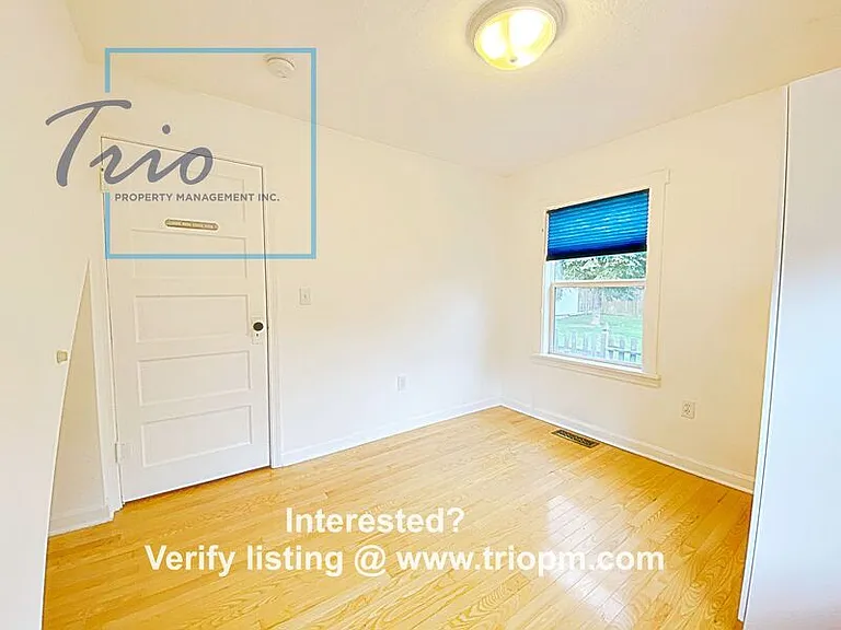32738 E Mill St — Photo 9