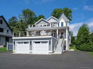 133 Linden Ave #B, Branford, CT 06405